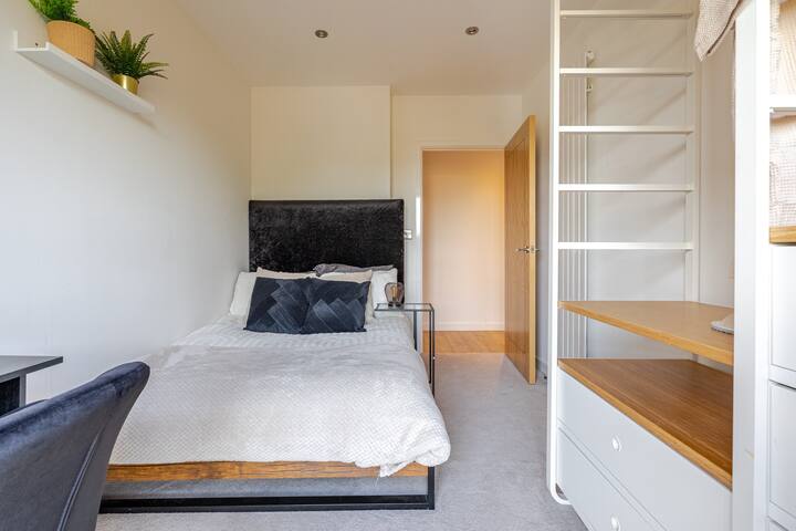 FMSS- City Luxe gallery image 4