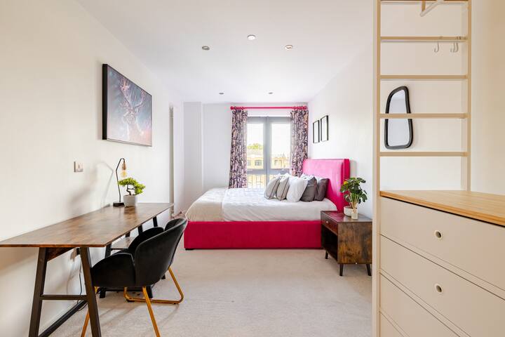 FMSS- City Luxe gallery image 3