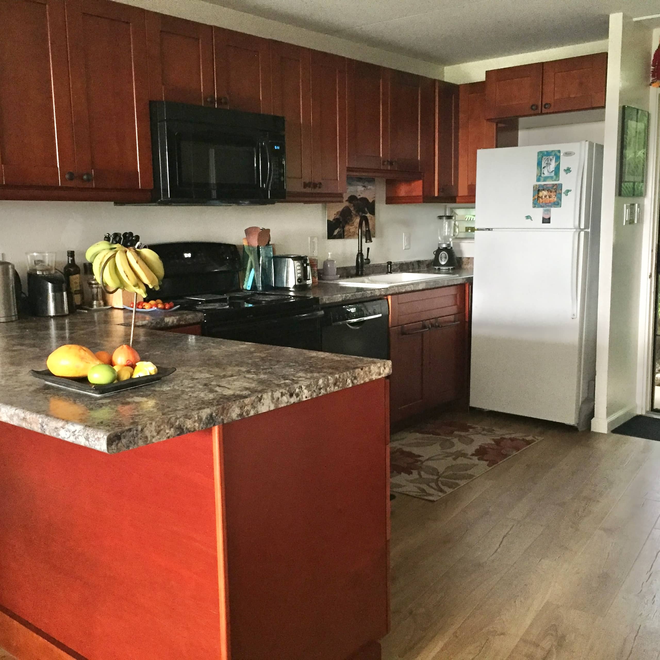 Condo in Kihei · ★4.69 · 1 bedroom · 1 bed · 1 shared bath - Image 6