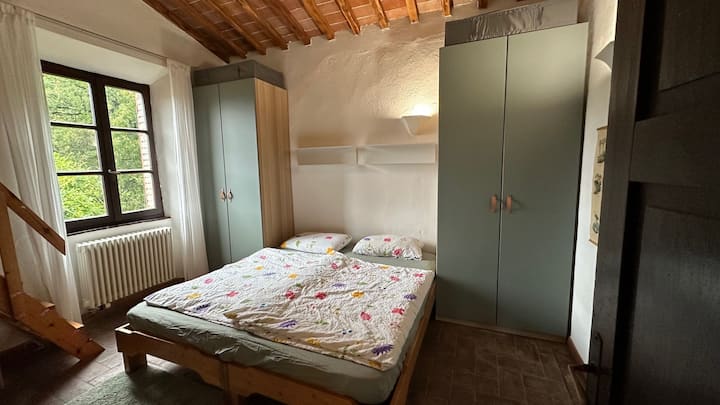 საძინებელი 1