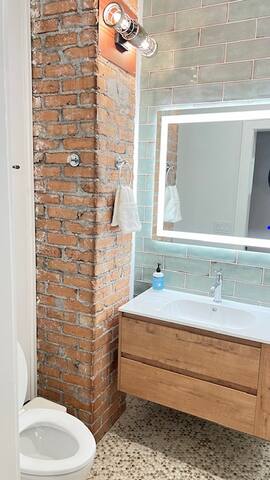 Walk to Dickies, Will Rogers, Modern Art, or UNT gallery image 3