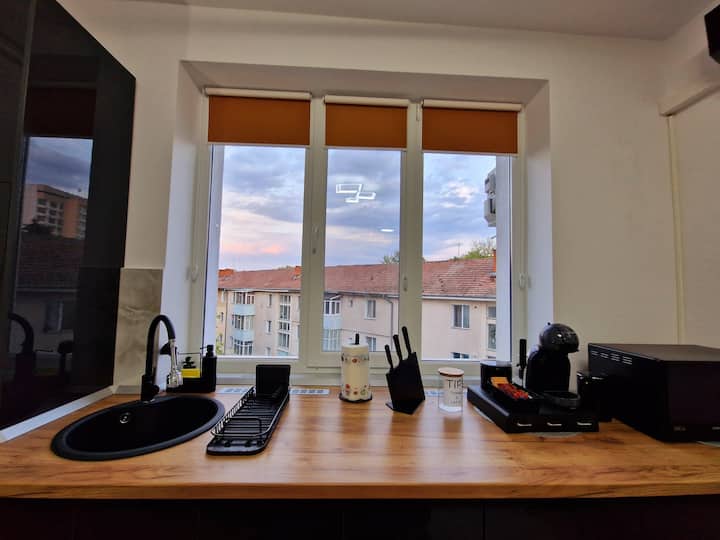 Modern Studio 2 - Onești