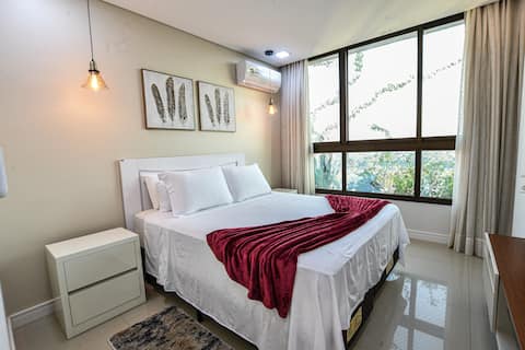 Luxurious and cozy apartment. Suite with a beautiful view