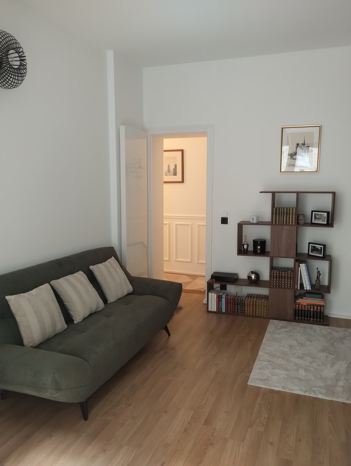 Popular Airbnb listing: Typical Parisian apartment in Paris 19e Arrondissement