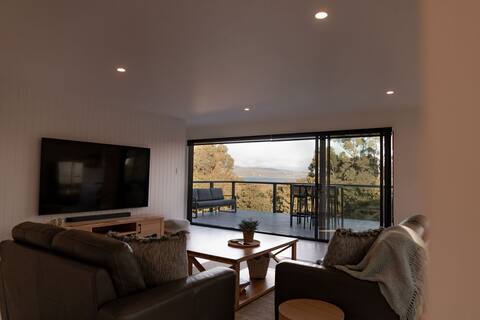 House Peron - Bayside Luxury