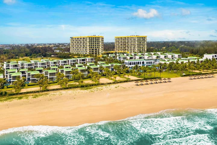Family 2 Bed Ocean View | Free Pool |Private Beach - 會安市