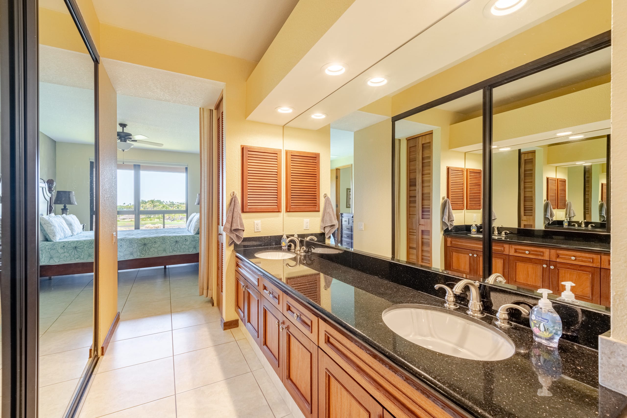 Shores at Waikoloa Beach Resort with a view - Photo 16