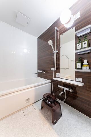 ベッド５台！歌舞伎町まで徒歩４分！JR山手線 新大久保から徒歩8分/新宿駅徒歩16分/ドンキ6分 gallery image 4