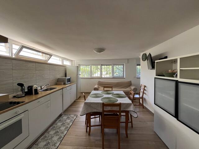 [Altamarea] beach access – parking – shared garden