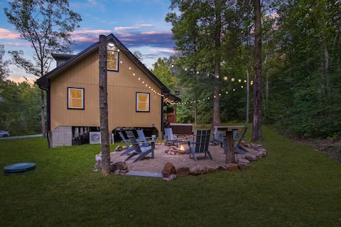 Tuscarora Mountain Retreat / Hot Tub, Hiking, Cozy