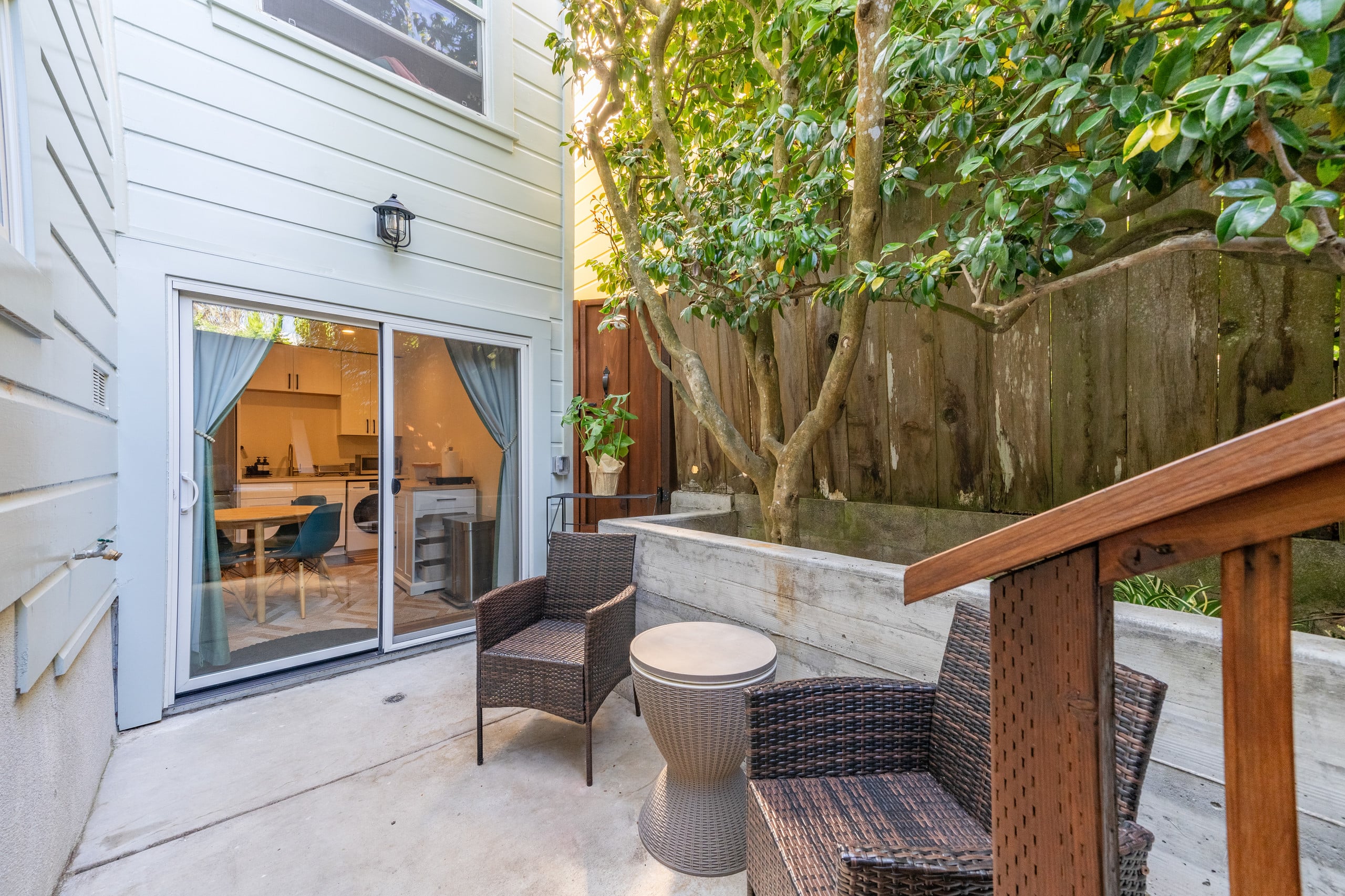 Brand-new, Cheery & Private Flat w/ Outdoor Patio - Image 25