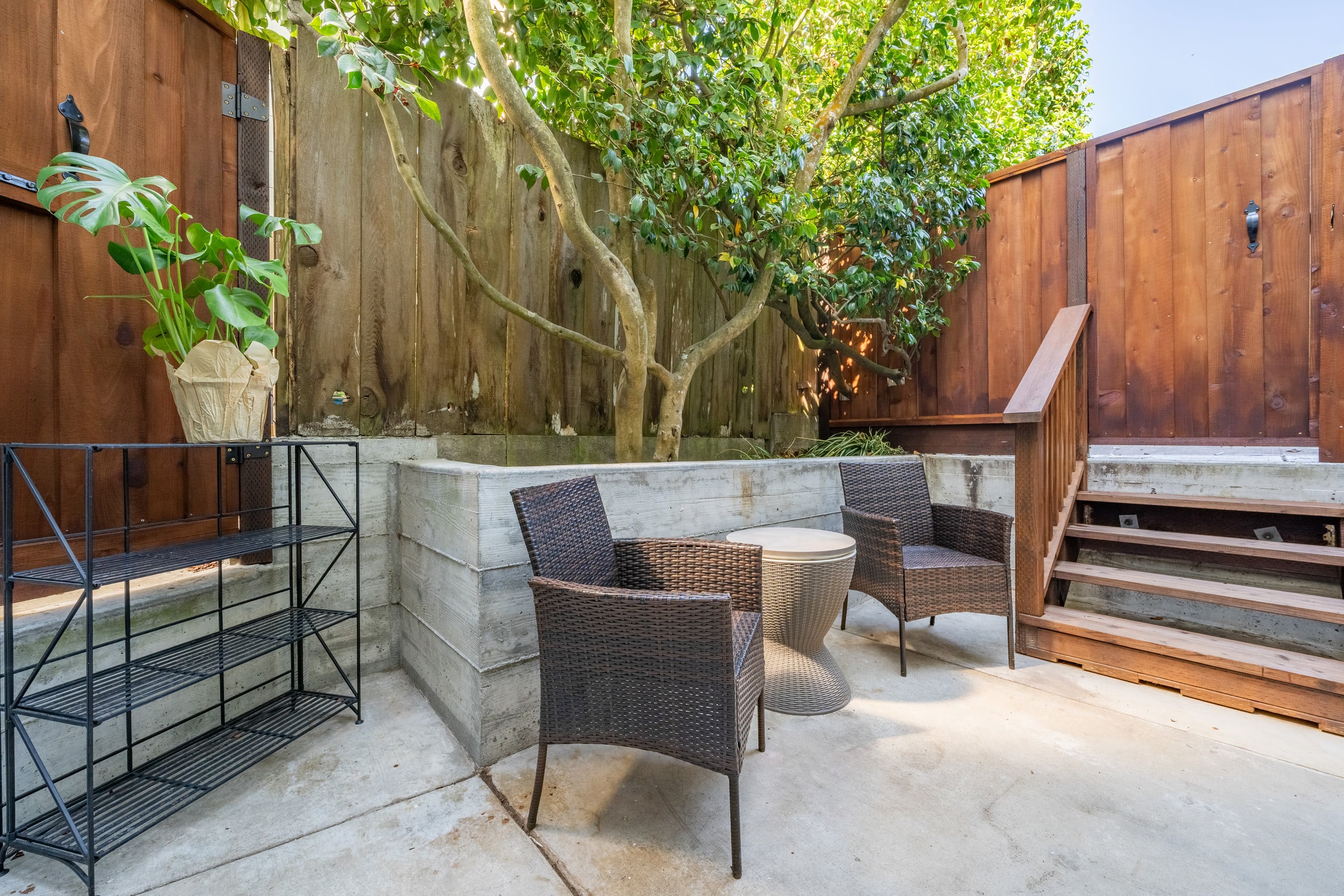 Brand-new, Cheery & Private Flat w/ Outdoor Patio - Image 27