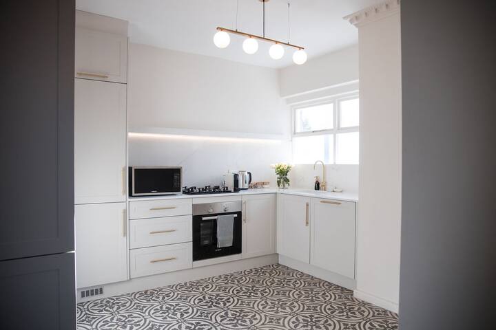 201 Cascades | 2-Bed Boutique Aparthotel gallery image 3