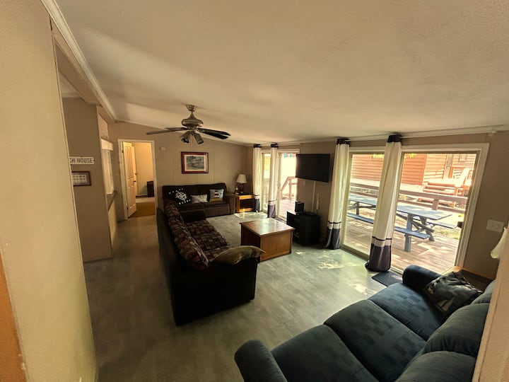 Put-in-bay, Oh Island Getaway Close To Pool! - Put-in-Bay, OH