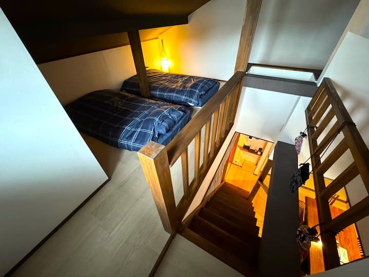 ห้องนอนที่ 4 (เกรเนียร์)