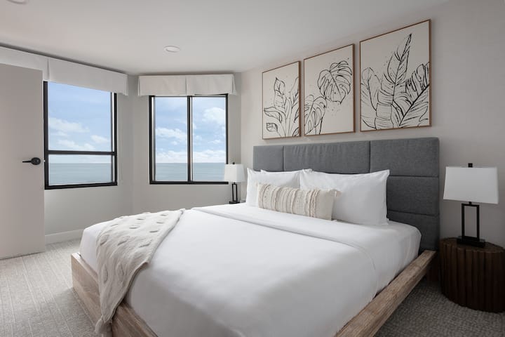 Lakeview King Suite At The Wave At Marblehead - Kelleys Island, OH