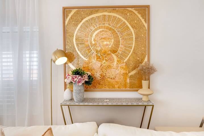 Waterfront Luxe – A Hobart Oasis gallery image 2