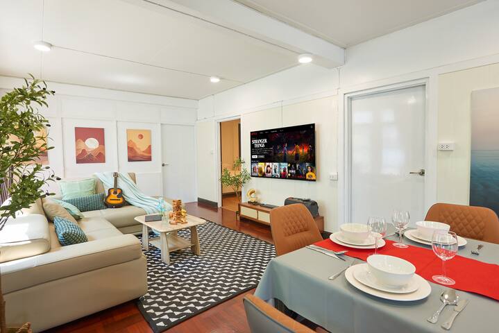 New Luxury Penthouse very close BTS Ekamai gallery image 5