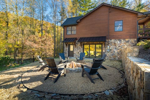 Mountain Retreat, Stocked Pond, Firepit, Hot Tub