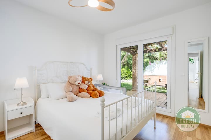 ห้องนอนเด็ก (หรือห้องนอนคิงไซส์ที่ 3)