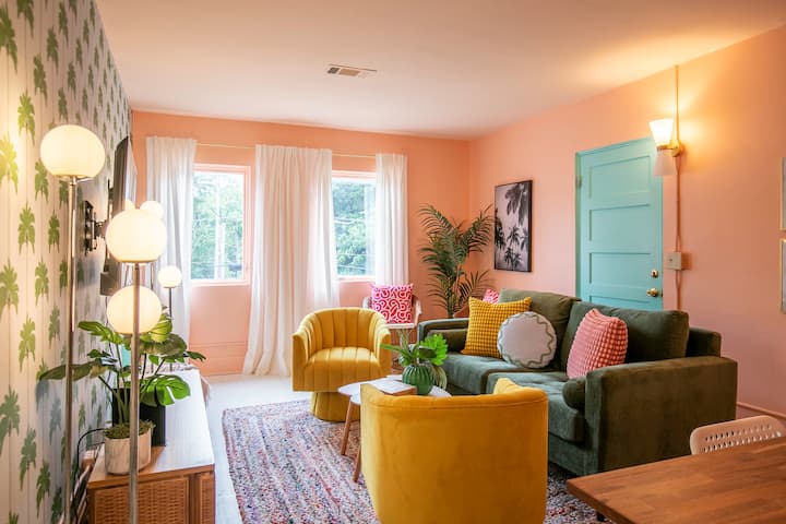 The Tropicana, 2BR Oasis by Velvet Ditch Villas - Houses for Rent