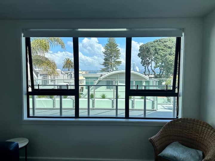 Luxury Beach Escape 1 Bedroom Apartment - マウント・マウンガヌイ