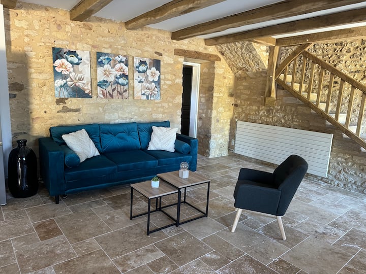 Gîte Rénové Piscine Terrain De Tennis Dordogne - Dordogne