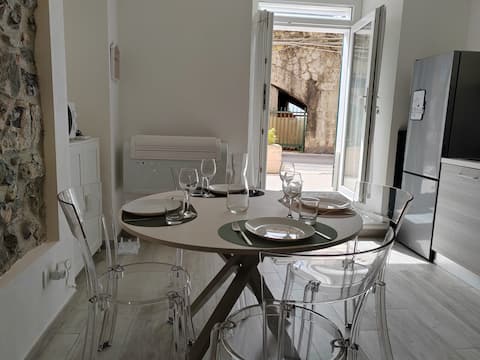 Airbnb con migliori performance: Casa Nausicaa, a short walk from the sea + parking space a Moneglia