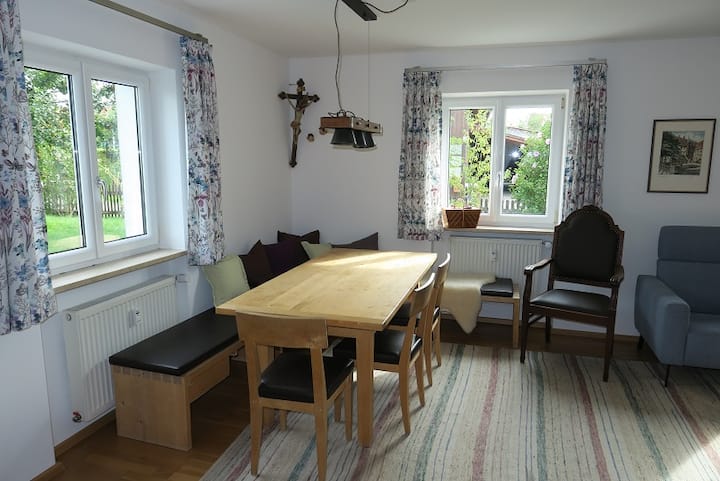 Apartment In A Bavarian Farming Village - Kolbermoor