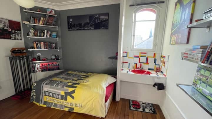 חדר שינה 4 עם כיור