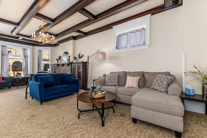 Masterpiece On Main #1 - Dubuque, IA