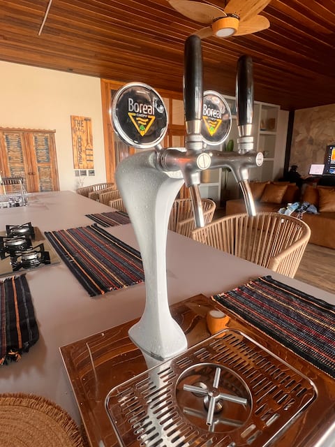 House in front of the dam in Rifaina