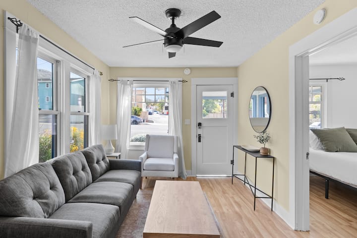 Cottage Near Cal Poly & Downtown - San Luis Obispo, CA