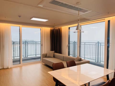 Family Suite #Panoramic View#Jukdo Beach Surfing Ocean View#Brucksy 50% Discount# 2 Rooms + 2 Bathro