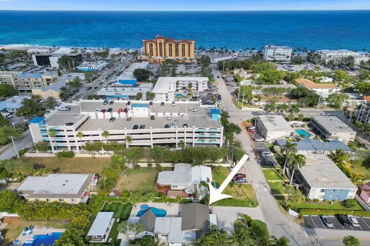 Pool, Hot Tub, Mini Golf & MORE! DFB Bungalows gallery image 2