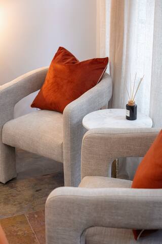 Impressive 5Beds House in South Kensington gallery image 5