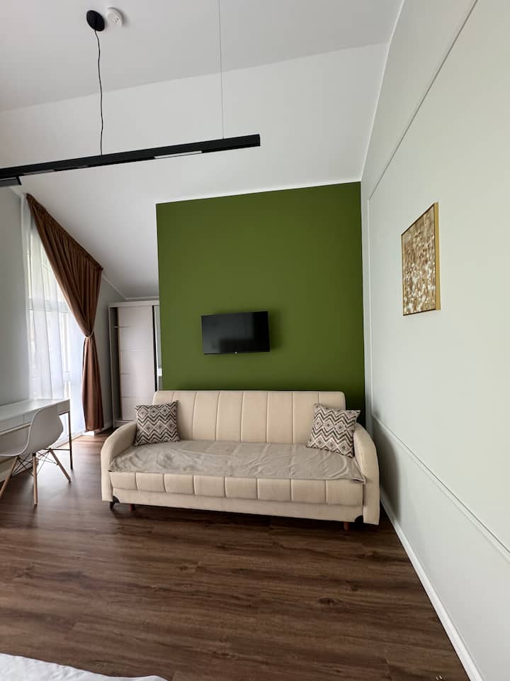 Double Room In The Nest Villa - Borșa