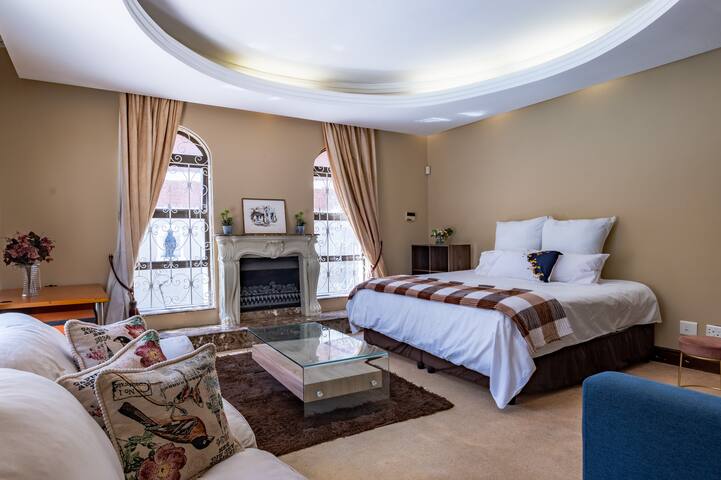 Sunset Beach Holiday Home | With Braai gallery image 4