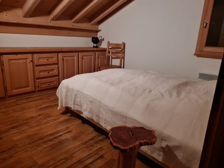 Spálňa 5