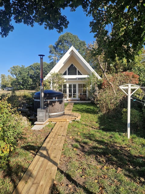 Nice house for rent by the coast