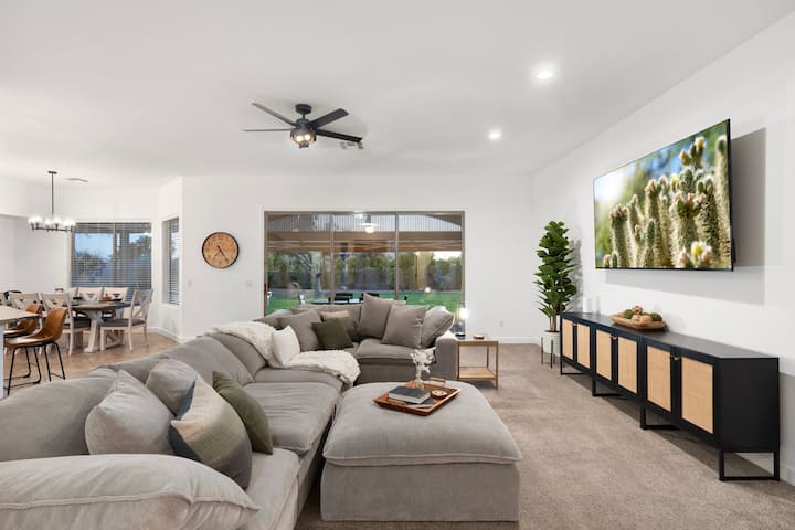 Luxury Heated Pool W/ 5 King Size Beds! - Peoria, AZ