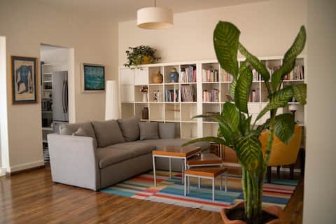 Top Airbnb: Bright Apt w/ Private Terrace in Central CDMX in Anzures