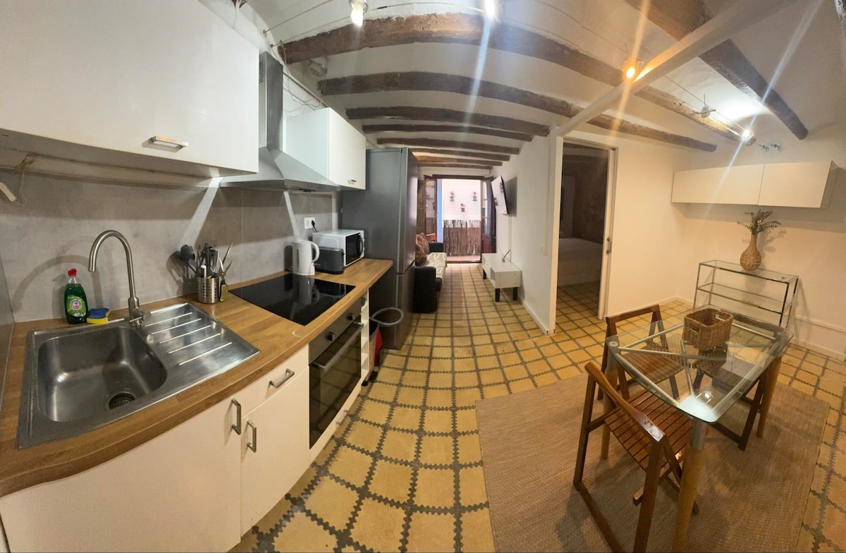 Airbnb con mejor rendimiento: Nice rustic escape en El Raval