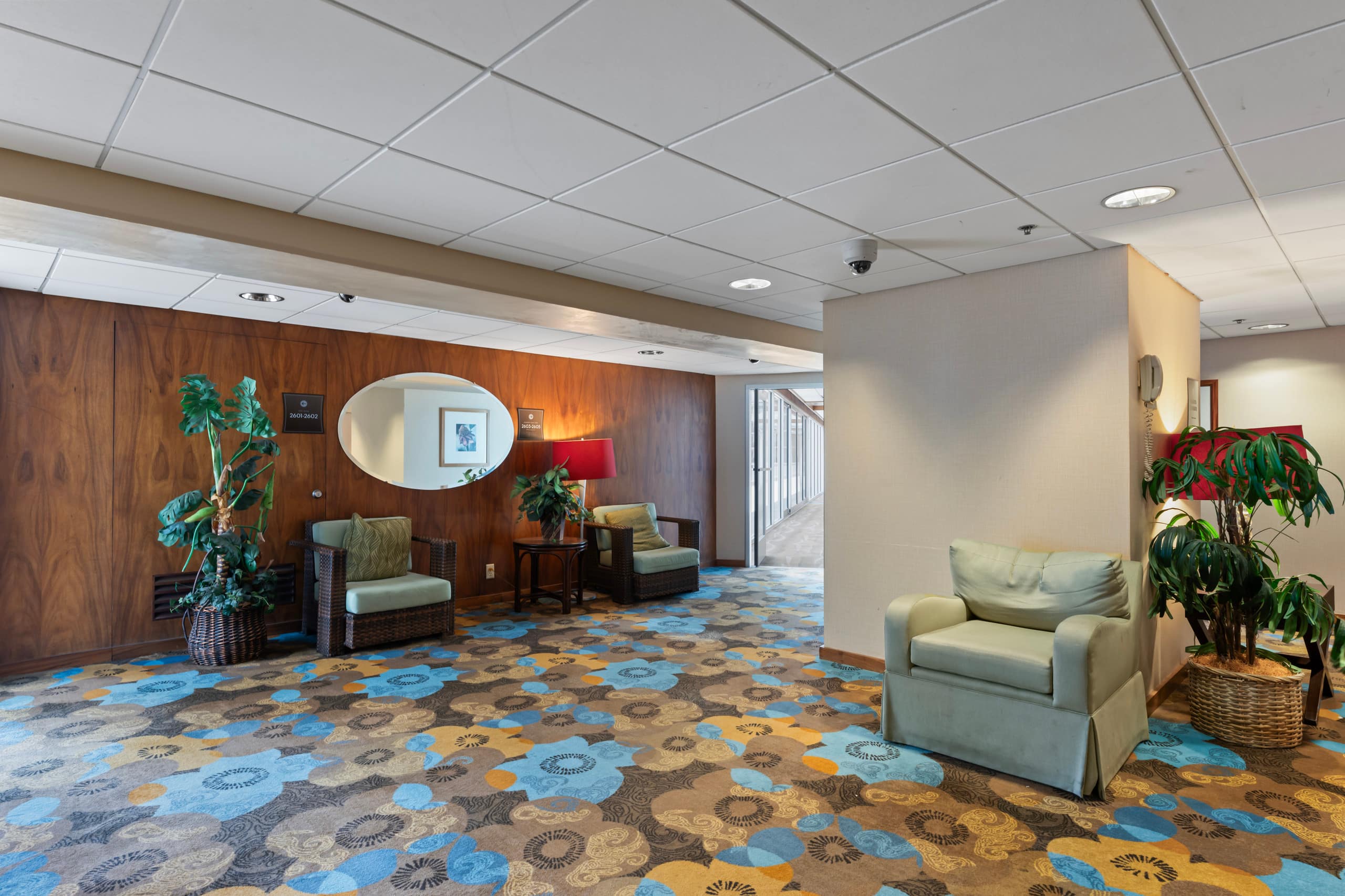 Condo in Honolulu · ★4.97 · 2 bedrooms · 6 beds · 2 baths - Image 8