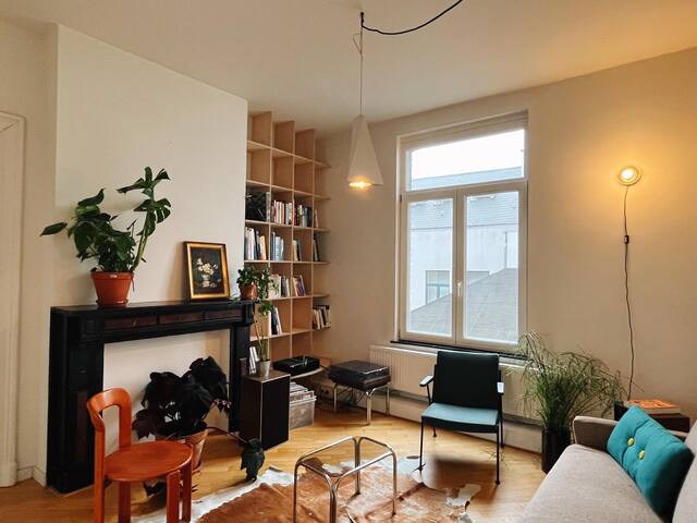 Lovely apartment in heart of Bxl gallery image 2