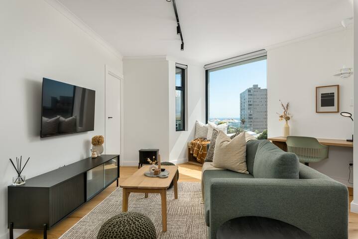 The Sage | 2 BD Sea Point Gem | Stunning Views