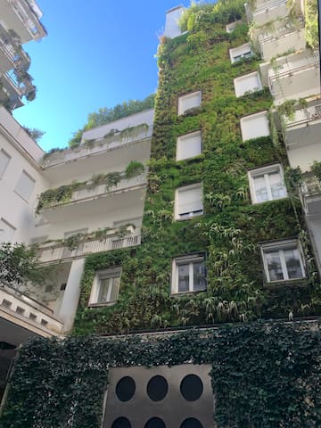 Fifty Eight Beltrade 2 Bedrooms