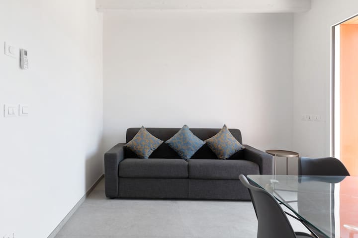 Bologna District managed Airbnb listing 1