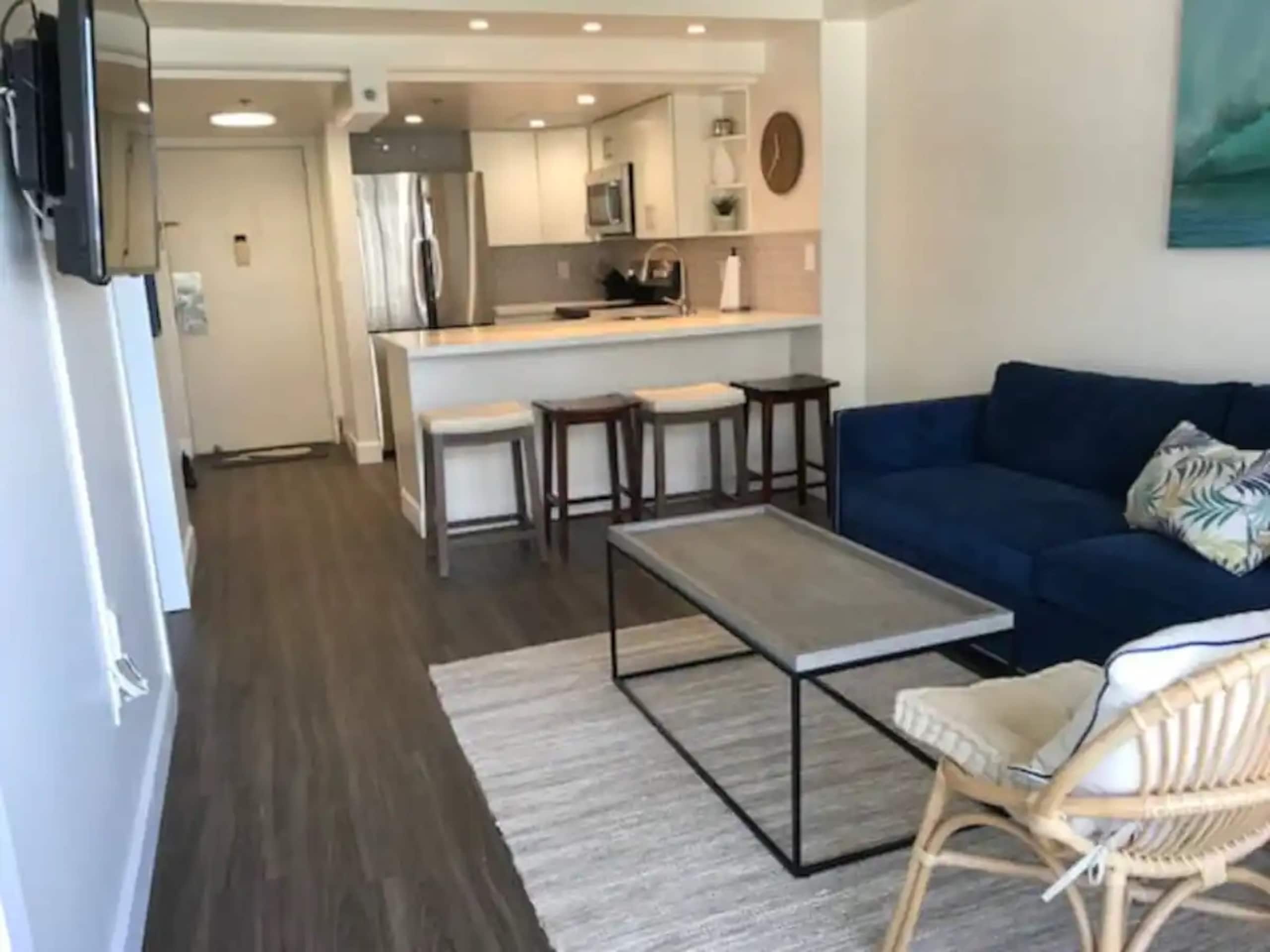Hotel in Honolulu · ★4.36 · 1 bedroom · 2 beds · No bathroom - Image 2