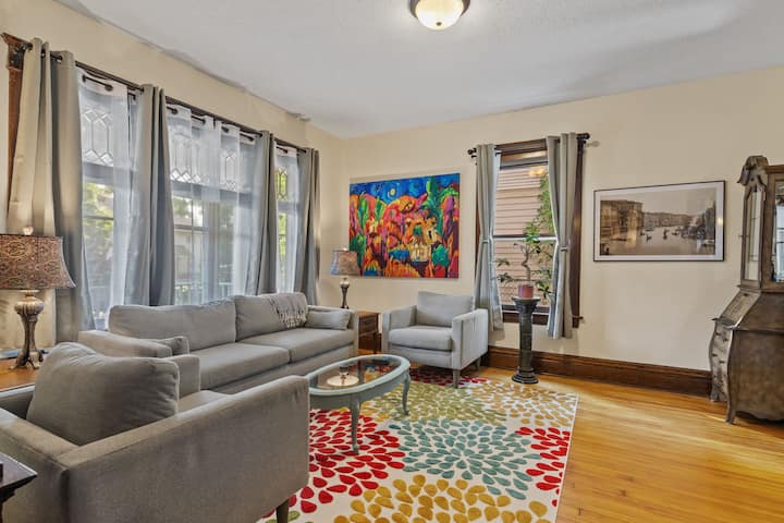 Historic 2br, Close To Downtown & Us Bank Stadium - Minneapolis, MN